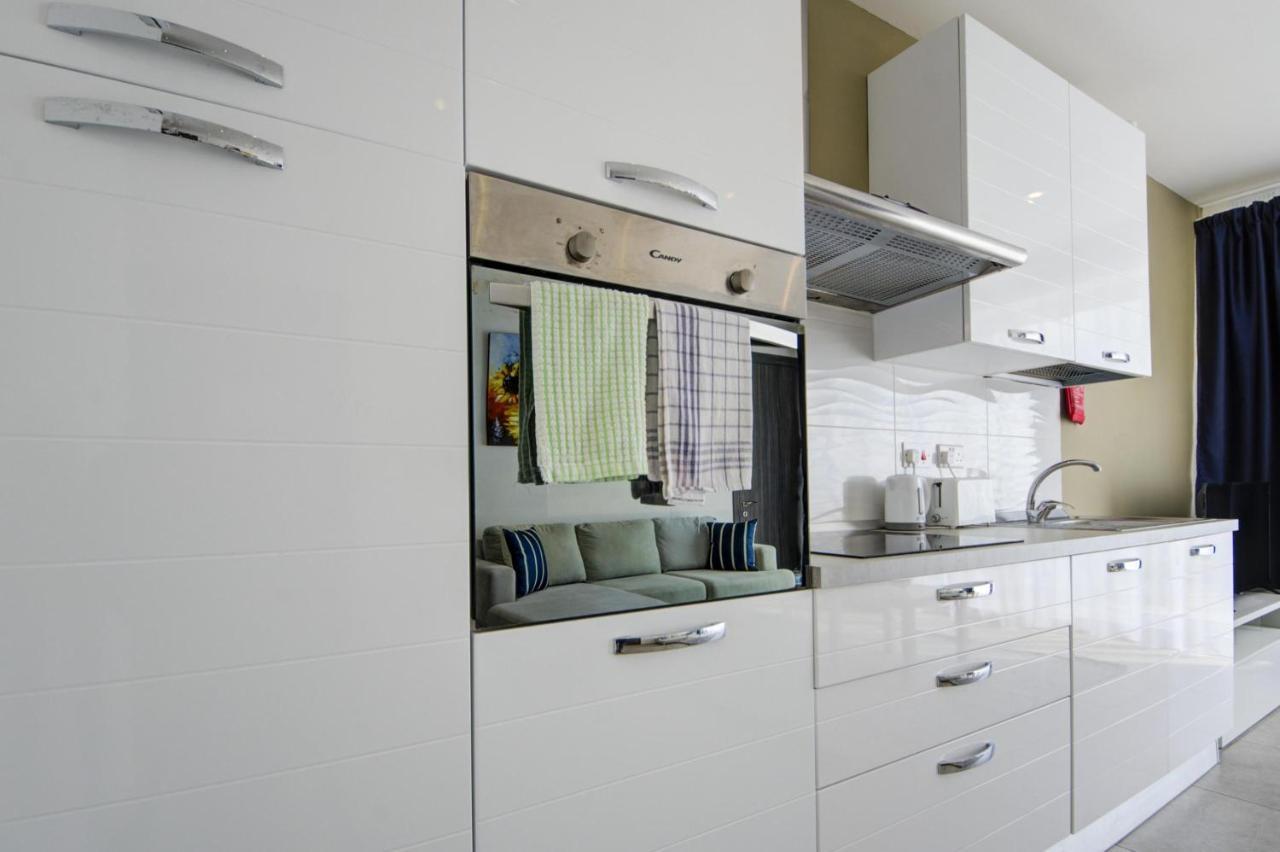 Cityvista - Gzira Apartments And Penthouse By Shortletsmalta Exterior foto